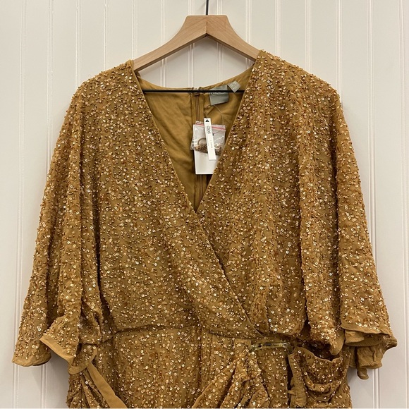 NWT ASOS Design Curve Gold All Over Sequin Mini Dress with Horn Buckle Sz 16 - Picture 7 of 15
